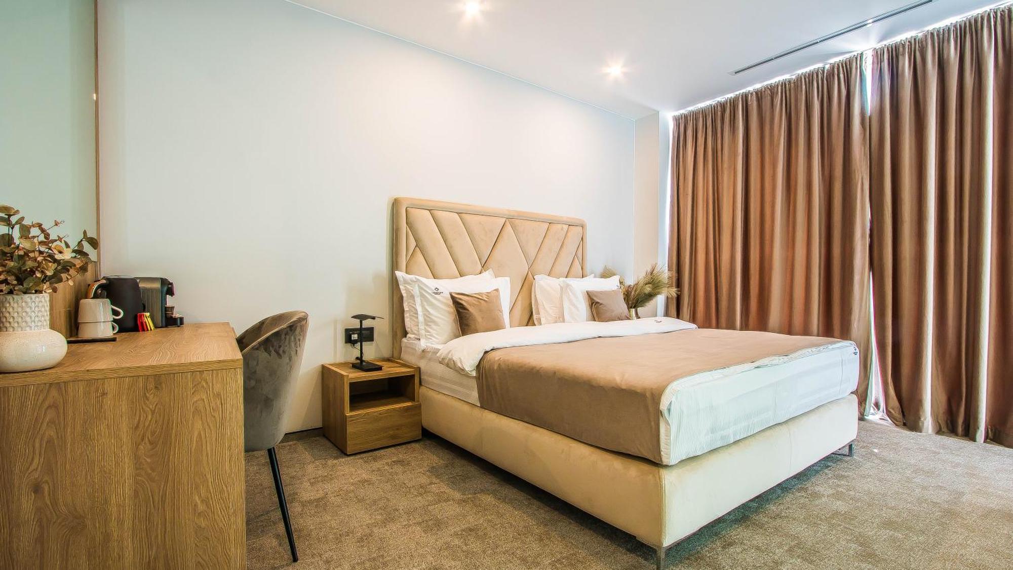Central Apart Hotel Bucarest Esterno foto