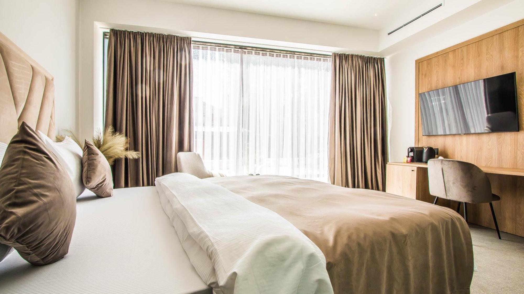 Central Apart Hotel Bucarest Esterno foto