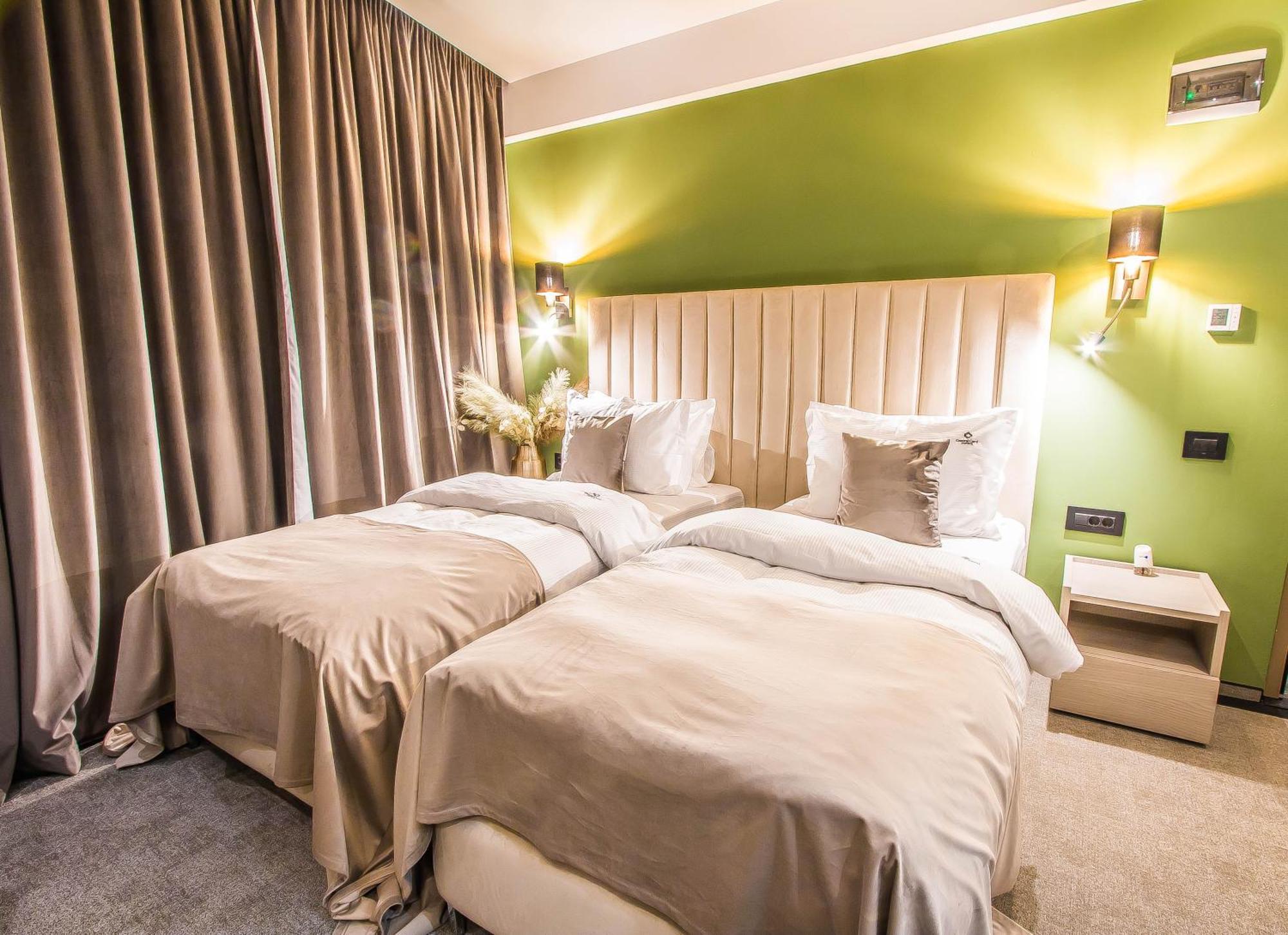 Central Apart Hotel Bucarest Esterno foto